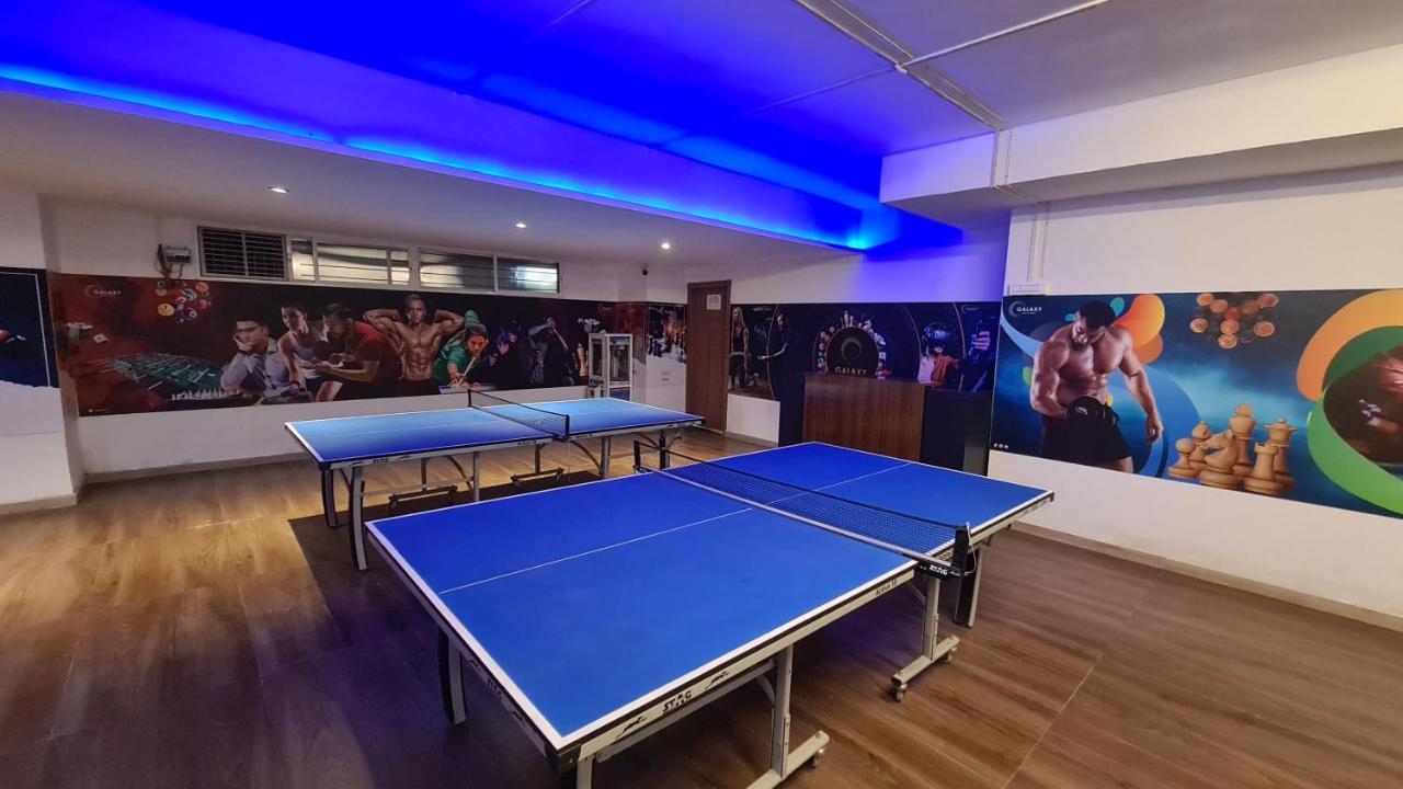 Bijāpur Galaxy Club & Hotel מראה חיצוני תמונה