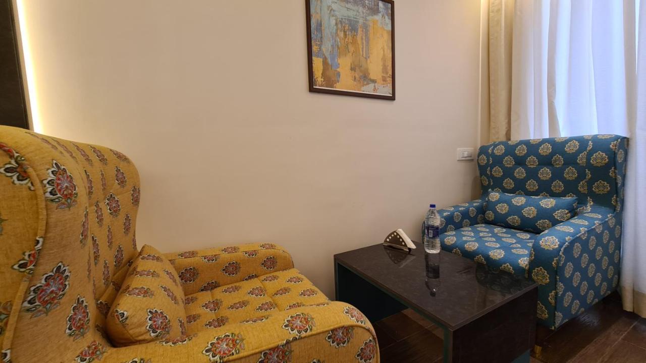 Bijāpur Galaxy Club & Hotel מראה חיצוני תמונה